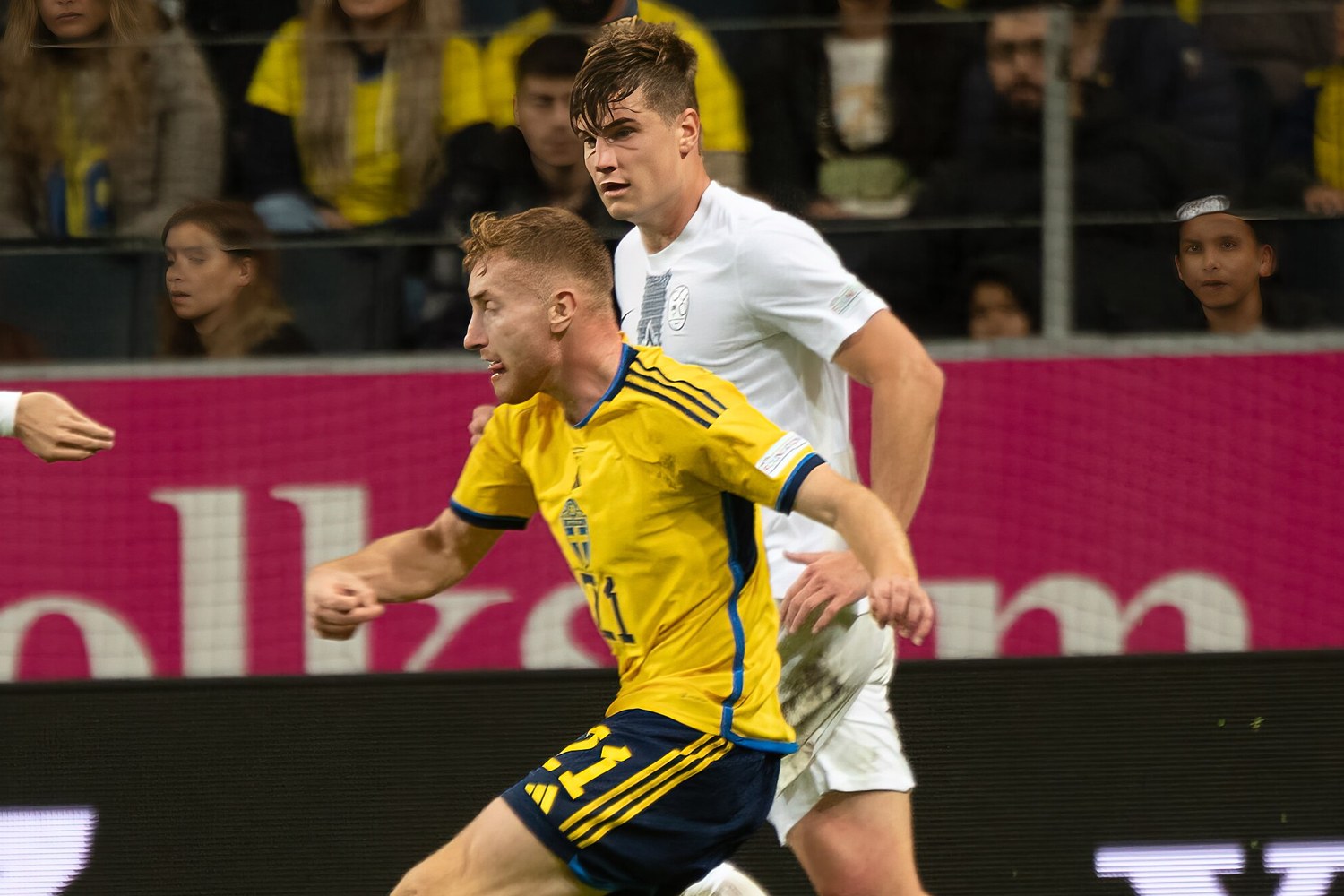 Dejan Kulusevski in action for Sweden, part of the Kulusevski return story